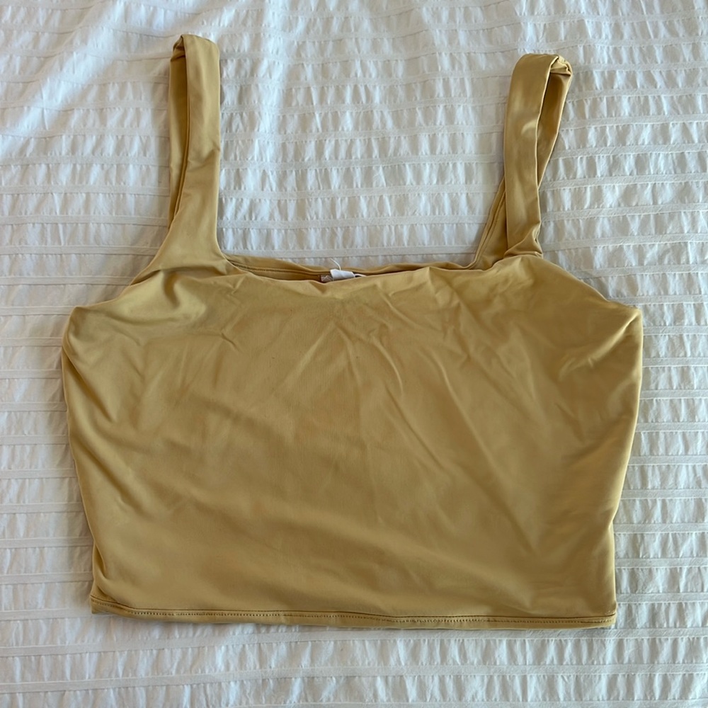 Garage cropped contour tank top